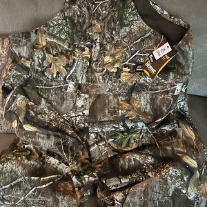 Men 5XL cameo coveralls brand new never worn $95